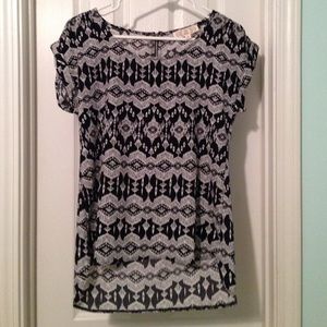 BLACK AND WHITE AZTEC BLOUSE