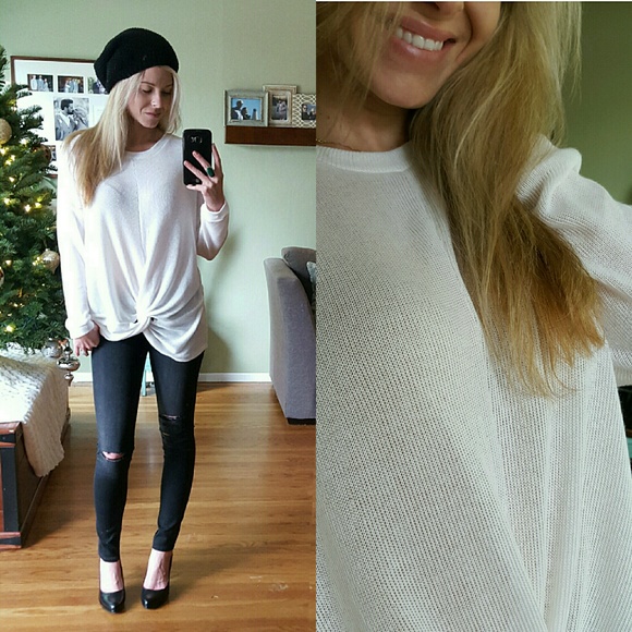 Tops - RESERVED Ivory Knot Front Knit Tunic