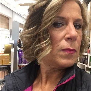 Meet your Posher, Michaeleen