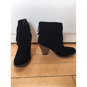 Black Fringe Boots