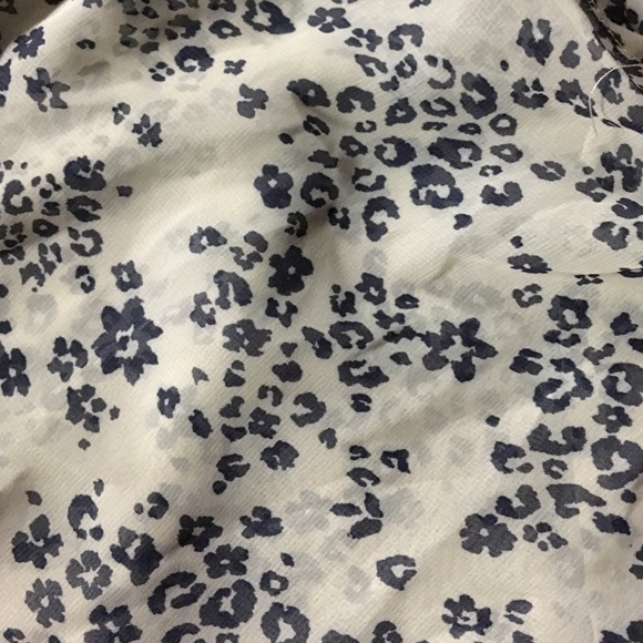 Open back chiffon shirt - Picture 3 of 3