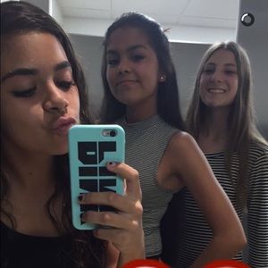 Meet your Posher, Ashley