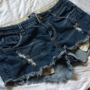 Bootie Denim Short