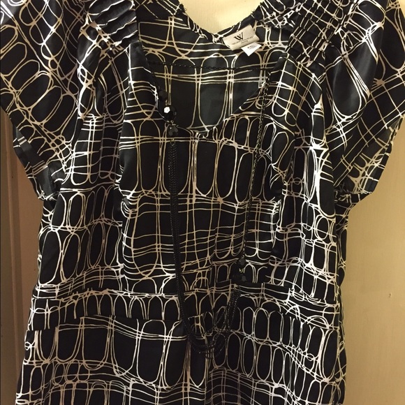 Blouse - Picture 1 of 1