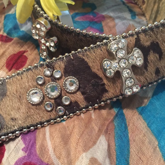 Authentic Woman Western Style Bling Belt