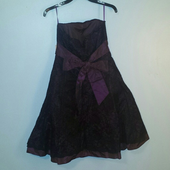 Sold - Picture 3 of 4