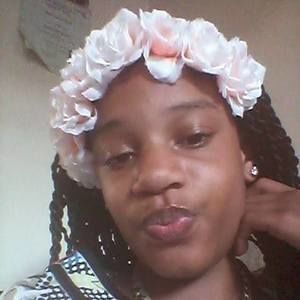 Meet your Posher, Nadayzah