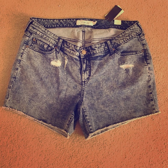 ACID WASH SHORTS