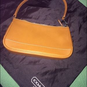 Autentic Coach small 👝👒👡