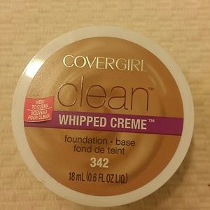 Covergirl clean wiped creme foundation