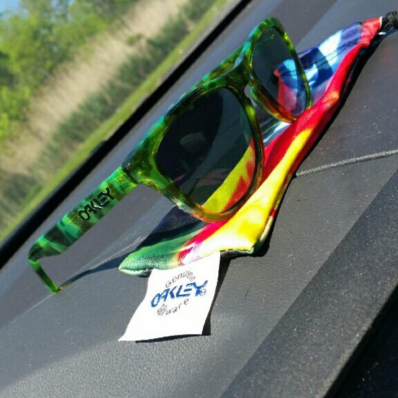 Oakley frogskin