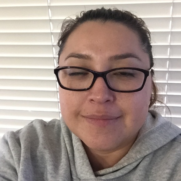 Meet your Posher, Rocio - Picture 1 of 1