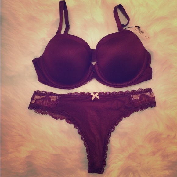 VS Wine Bra & Panty Set