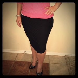 NWT bodycon black tube skirt