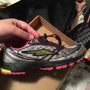 Avia running shoes