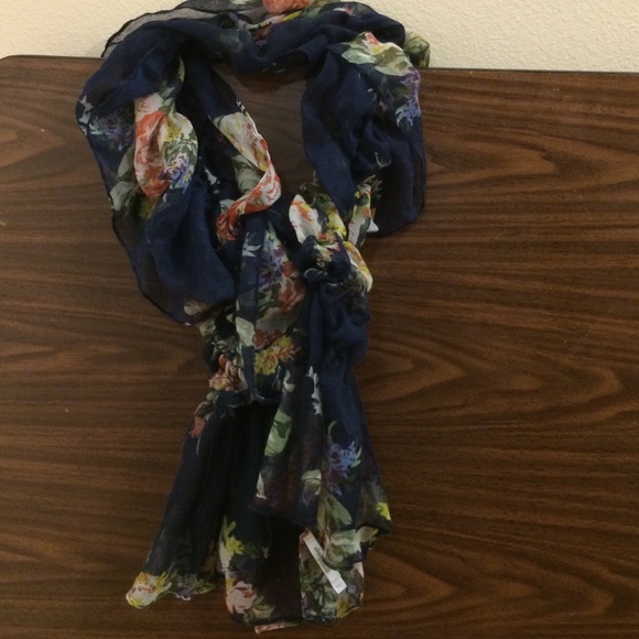 Navy floral print scarf