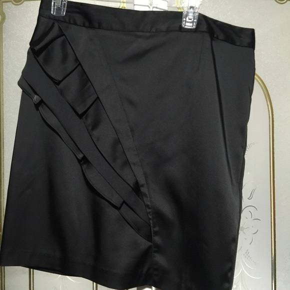 Apt 9 black skirt
