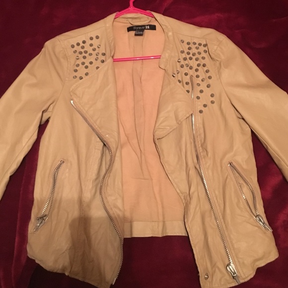 Studded leather jacket💀