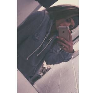 Meet your Posher, Maddie