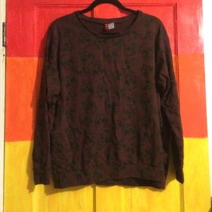 H&M maroon skull print long sleeve sweatshirt