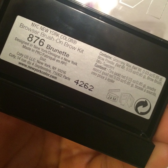 "BROWSER" Brush-On Brow Kit, by NYC - Picture 4 of 4