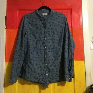 Old Navy blue denim floral button down shirt