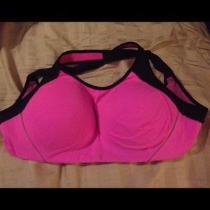 Hot pink VS high impact sports bra
