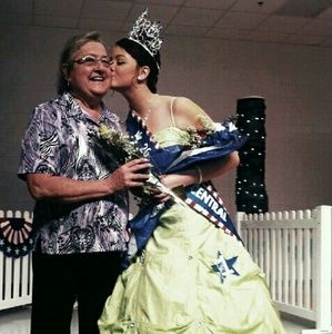 Meet your Posher, Pam