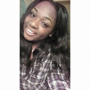 Meet your Posher, Derrickia