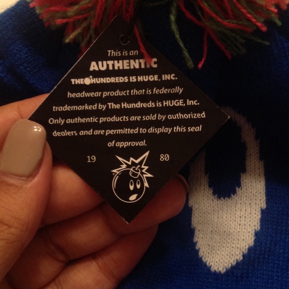 SOLD!! NWOT The Hundreds beanie - Picture 2 of 2