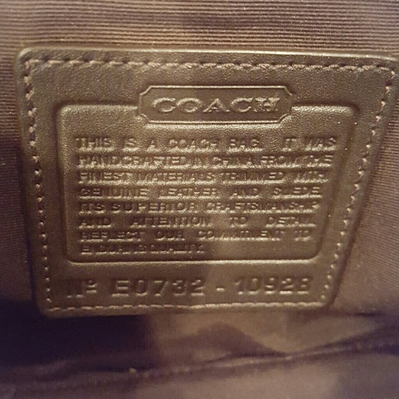 Signature Coach Hand Bag - Picture 4 of 4