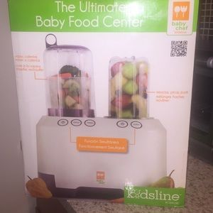 Brand new Ultimate Baby Food Center. Never used