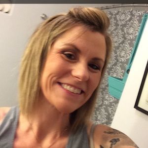 Meet your Posher, Jenn