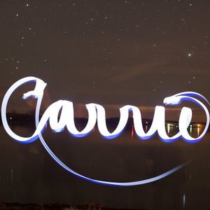 Meet your Posher, Carrie