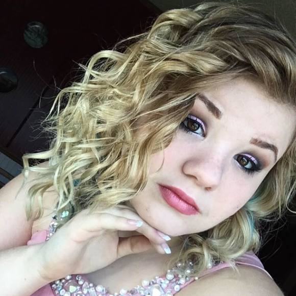 Meet your Posher, Bry