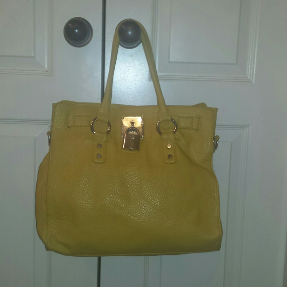 🎉SOLD🎉Mustard colored Handbag