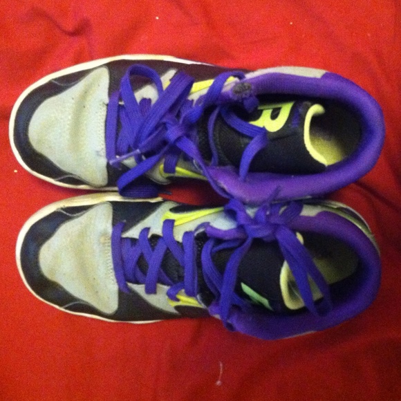 reebok - Picture 2 of 2