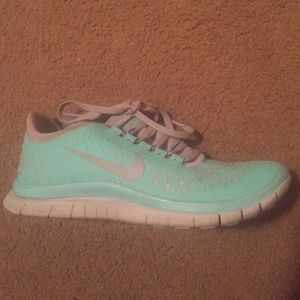 Tiffany Blue Nike Free 3.0