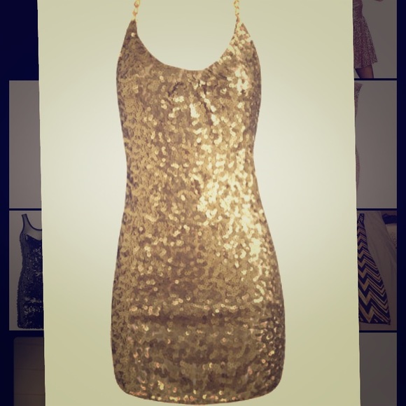 Super sexy gold sequin mini dress! ✨💫