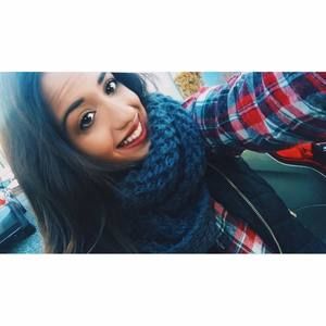 Meet your Posher, Naomi