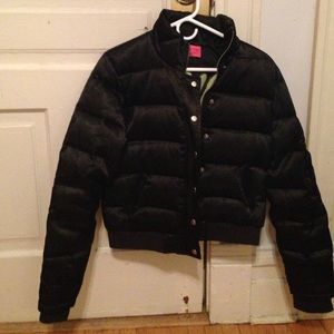 Juicy Couture - XL - black puffer HEARTS jacket