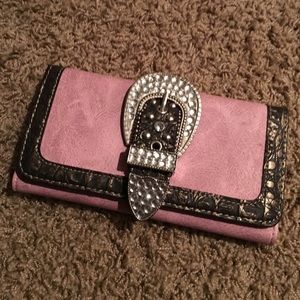 Cute pink buckle wallet