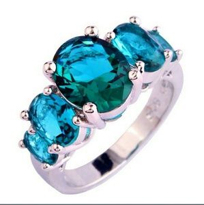 Gorgeous Dark Topaz 3 stone. 925 Sterling Silver