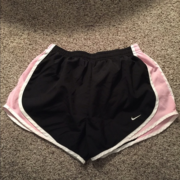 Nike 3" Tempo Shorts