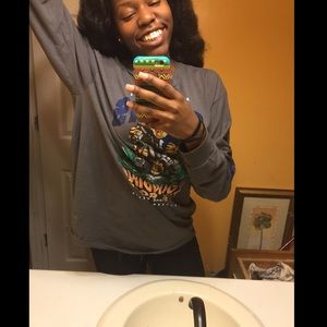 Meet your Posher, Ebony