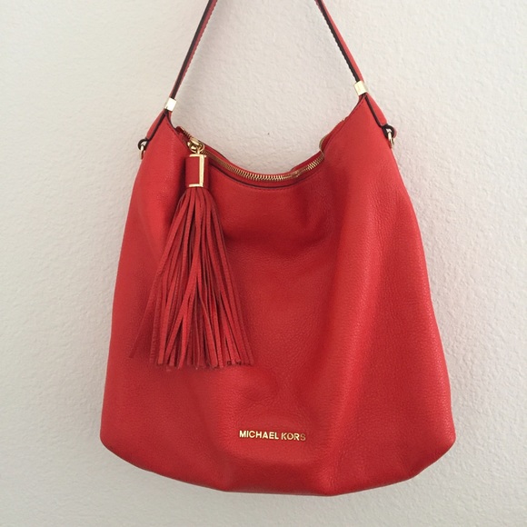 Michael Kors Handbags - Michael Kors Crossbody Bag