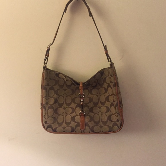 Authentic coat purse - Picture 1 of 3