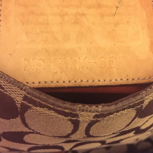 Authentic coat purse - Picture 2 of 3