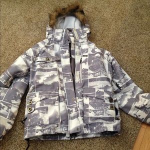 Women's snowboard jacket with photograph fabric