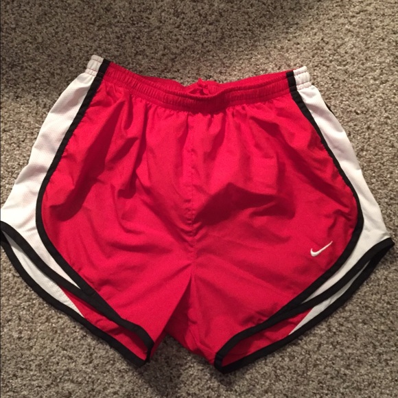 Nike 3" Tempo Shorts